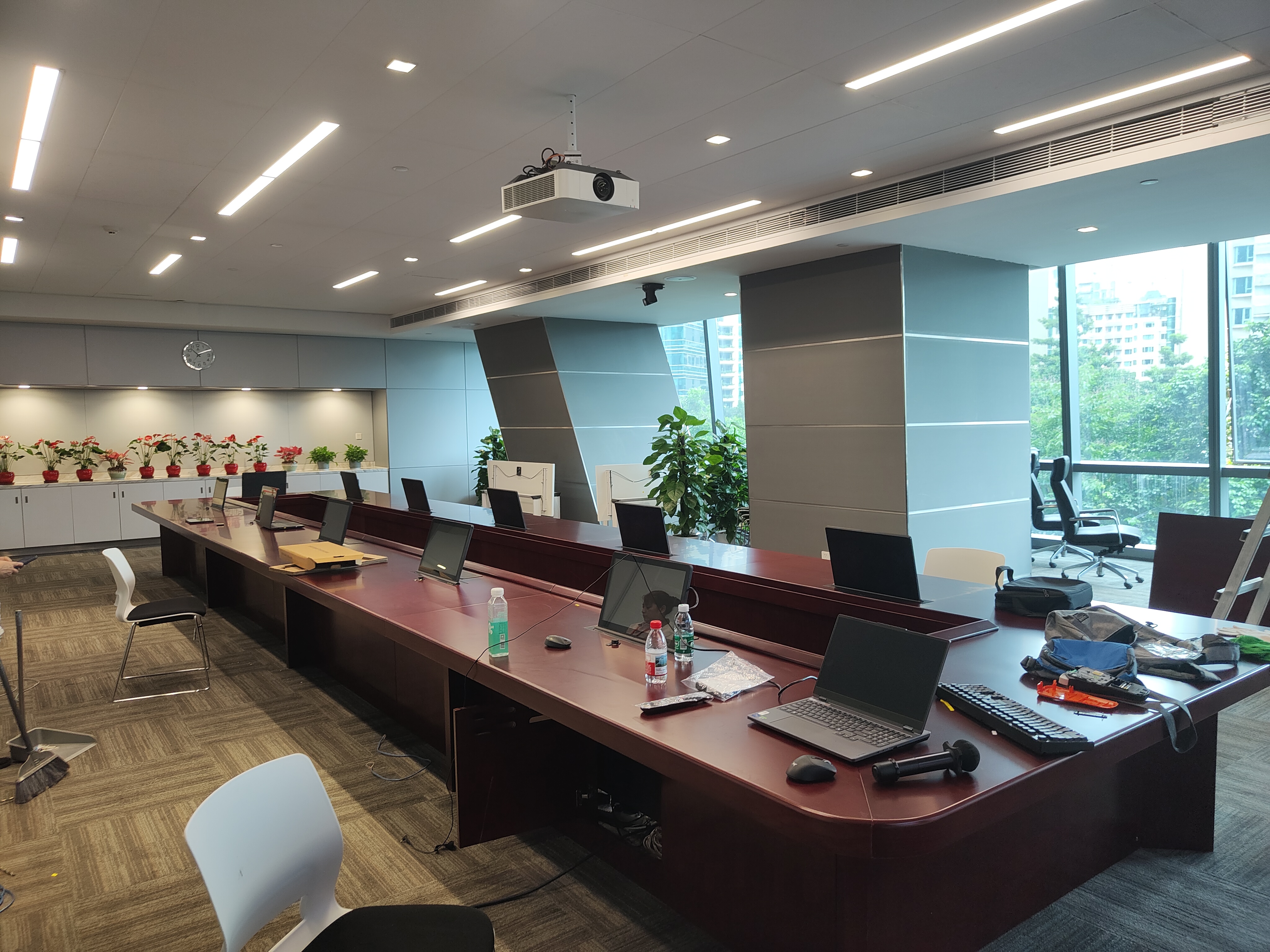 深圳市福田中国人寿大厦无纸化会议系统